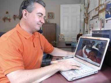 Animal communicator brings kitty home