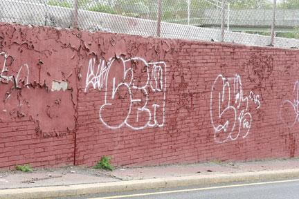Graffiti creeps back into the CB 10 area