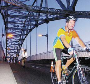 Bronx man bikes to raise cancer-cure funds