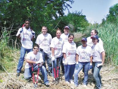 Banco Popular distributes different kind of green