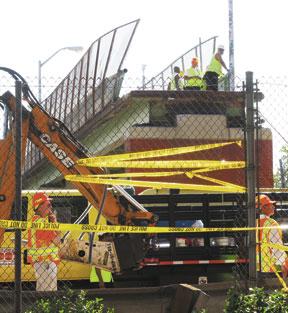 I-95 pedestrian bridge pulled down