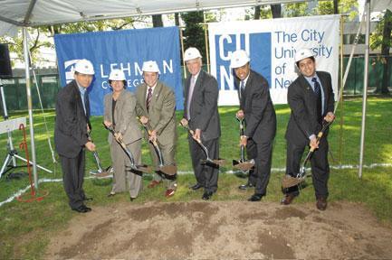 Lehman College officially starts ‘Decade of the Sciences’