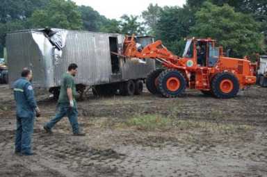 Multi-agency raid closes Pelham Parkway stables