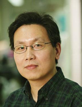 AECOM professor receives $1.5 million grant