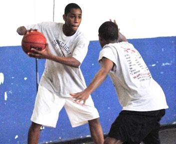 Bronx AA boys’ basketball preview: it’s going to be a battle