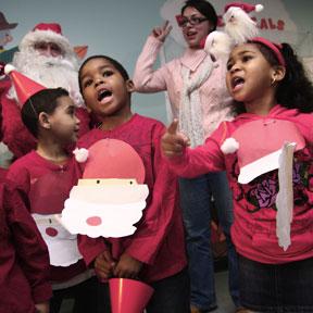 NY Fraternal Order of Police brings toys to Easter Seals
