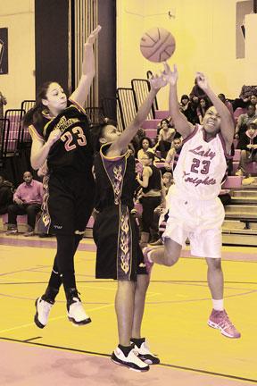 Knights miss chance to beat rival Blazers