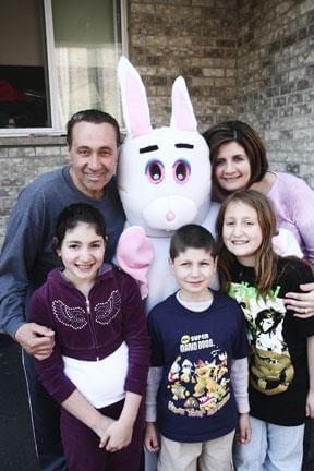 Lil’ Angels host bunny hop for MDA
