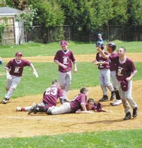 TN Thunder splits doubleheader