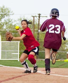 Muffoletto’s bat lifts Spellman