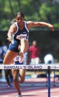 Fountain breaks meet record and PRs in the 200-meter run