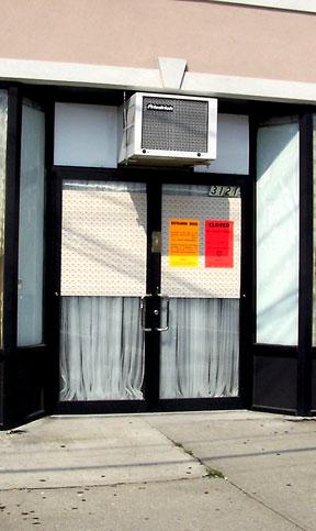 Police close massage parlor