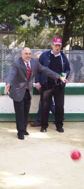 Assemblyman Benedetto donates bocce balls