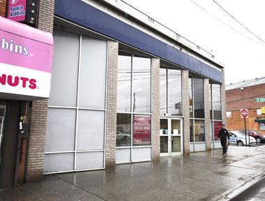 Borough arts group eyes vacated bank property