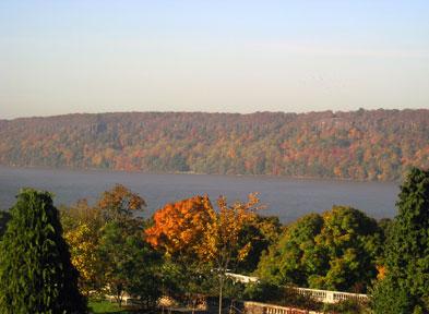 Rich colors of fall at Wave Hill