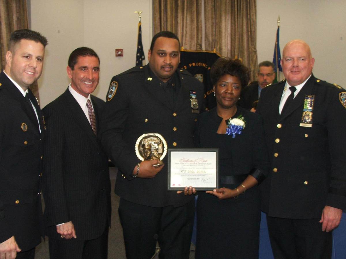 52nd Precinct Community Council holds recognition breakfast