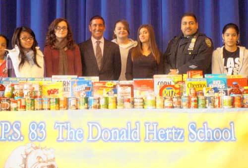 49th Precinct Council holds food drive