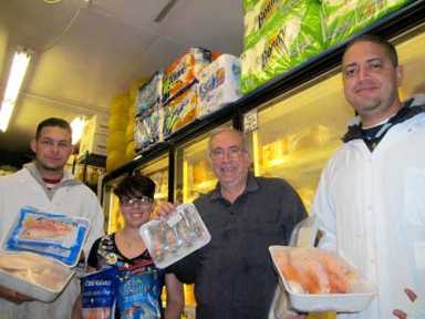 Giordano preps for Feast of Seven Fishes