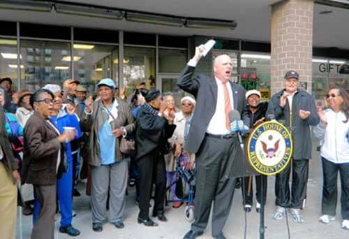 Four USPS post offices will now remain open