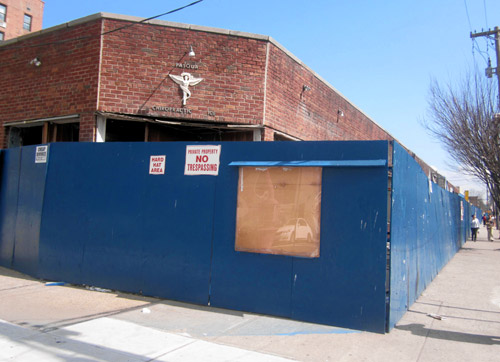Fine Fare supermarket set for construction on E. Gun Hill Road