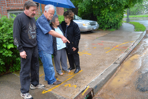 Watermain mystery looms in Pelham Bay street