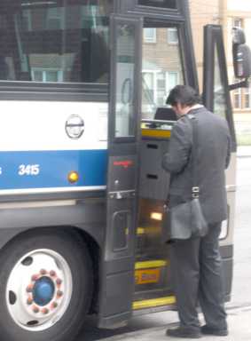 MTA addresses problems with late express buses in Throggs Neck and Pelham Bay