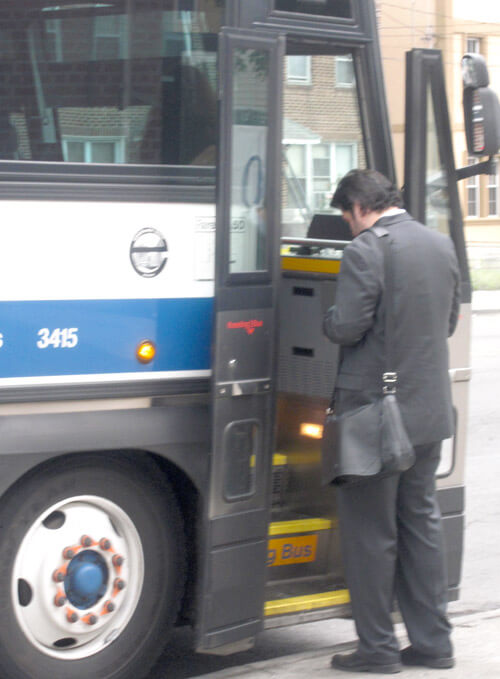 MTA addresses problems with late express buses in Throggs Neck and Pelham Bay