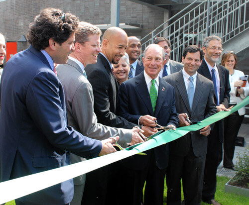 Ribbon-cutting for innovative Via Verde development