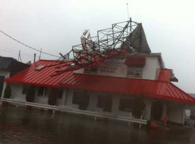 Iconic lobster sign back soon