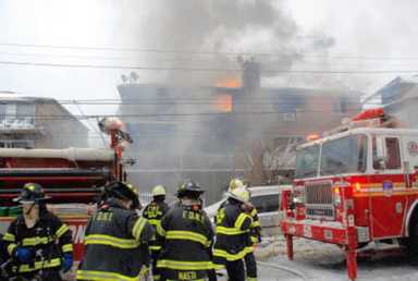 Throggs Neck community open arms and wallets to help fire victims|Throggs Neck community open arms and wallets to help fire victims|Throggs Neck community open arms and wallets to help fire victims