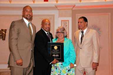 It was a marvelous night for the party faithful|It was a marvelous night for the party faithful