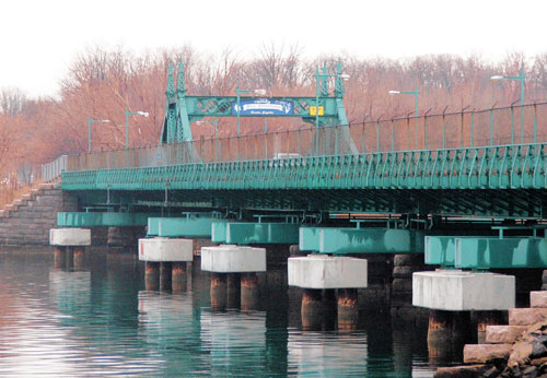 Olive branch on City Island Bridge feud; concerns over contractor