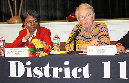 New schools chancellor gives agenda to Bronx audience at Town Hall meet