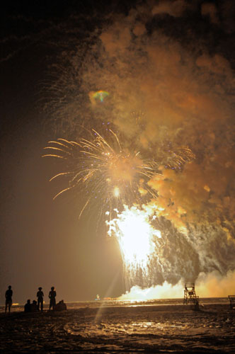 Annual New York Salutes America fireworks celebration and festival set for June 27