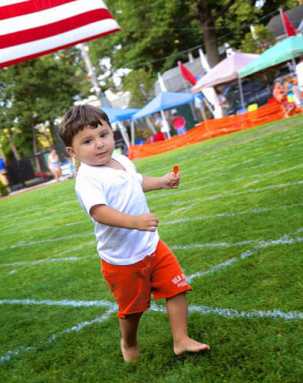 Game on in Edgewater Park (PHOTO SPREAD)|Game on in Edgewater Park (PHOTO SPREAD)|Game on in Edgewater Park (PHOTO SPREAD)|Game on in Edgewater Park (PHOTO SPREAD)|Game on in Edgewater Park (PHOTO SPREAD)