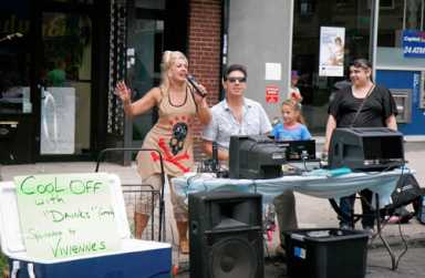 Shoppers encouraged to visit Pelham Bay stores|Shoppers encouraged to visit Pelham Bay stores