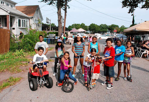 Block party residents have a ball on Rohr|Block party residents have a ball on Rohr
