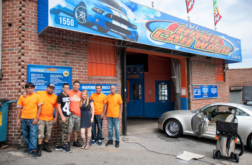 A new car wash has opened near Morris Park