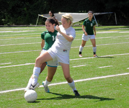 Veteran Riverdale hungry for NYSAIS girls’ soccer state title