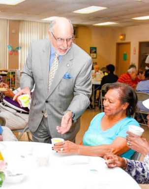 Section 5 seniors receive a tasty treat|Section 5 seniors receive a tasty treat