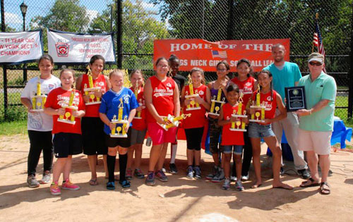 Trophies presented to Throggs Neck Girls Softball League players|Trophies presented to Throggs Neck Girls Softball League players