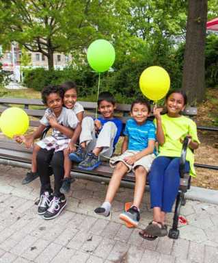 Youngsters prepare to return to school at BID event|Youngsters prepare to return to school at BID event