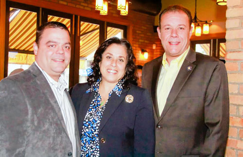 Senator Klein honors Hispanic leaders|Senator Klein honors Hispanic leaders