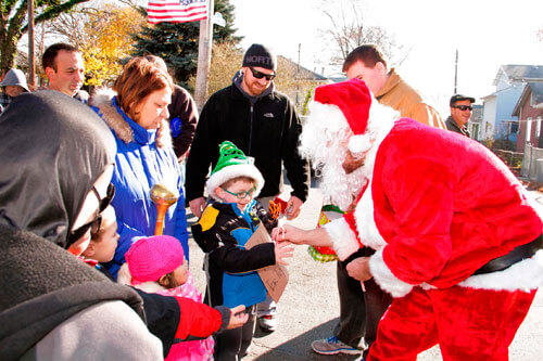 Edgewater Park holds Ragamuffin Parade to start holiday and Christmas season|Edgewater Park holds Ragamuffin Parade to start holiday and Christmas season