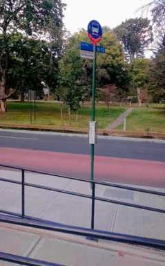 Walkway to get traffic light, crosswalk