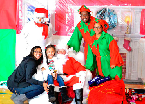 Bronx YMCA hosts Santa breakfast