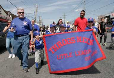 TNLL parade kicks off baseball season|TNLL parade kicks off baseball season|TNLL parade kicks off baseball season