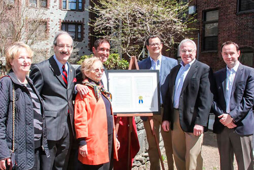 Bess Myerson honored in plaque dedication ceremony