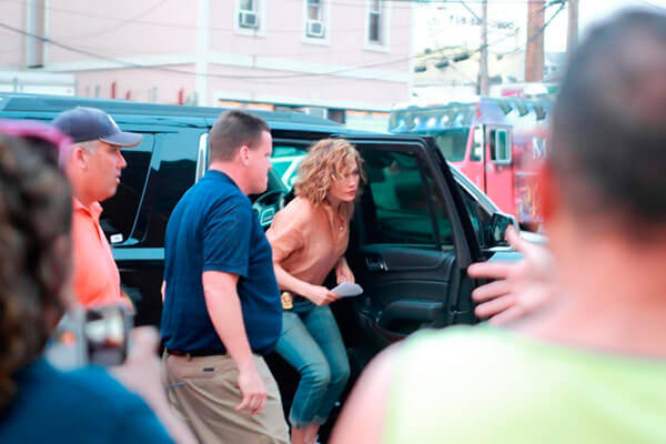 JLo films on Bronx block|JLo films on Bronx block
