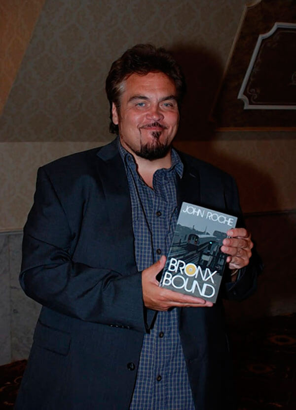 Bronx author holds book presentation, signing at Villa Barone|Bronx author holds book presentation, signing at Villa Barone|Bronx author holds book presentation, signing at Villa Barone